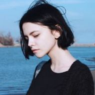 精选超拽霸气的qq欧美女生头像