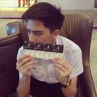 侧脸高冷帅气男生qq霸气头像图片