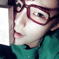 霸气超拽的男生耍酷自拍qq头像图片