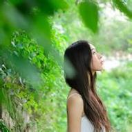 小清新长发森系女生唯美意境头像图片