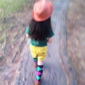 小清新可爱大眼小女孩微信头像图片