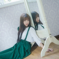 忧伤神情的女生微信头像图片大全