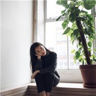 侧脸好看的小清新文艺女生贴吧头像