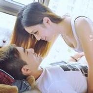 夕阳下的小清新情侣qq接吻头像图片