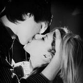 夕阳下的小清新情侣qq接吻头像图片