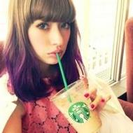 青春时尚的都市女生微信头像图片