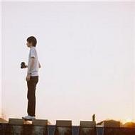 非主流伤感男生背影颓废微信头像图片