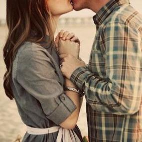 欧美非主流情侣qq唯美接吻头像图片