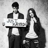 欧美黑白个性情侣微信头像一左一右图片