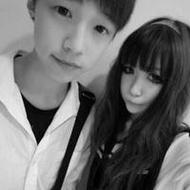 90后非主流情侣自拍qq黑白头像图片