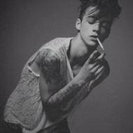 颓废伤感的男生qq黑白头像图片大全