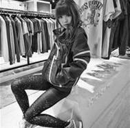 精选高冷微信女生灰色头像图片