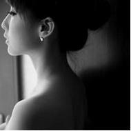 精选高冷微信女生灰色头像图片