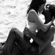 意境唯美的qq欧美情侣接吻头像图片