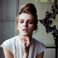 欧美冷艳气质女生微信头像图片大全