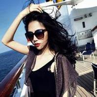 欧美高冷气质qq女生红唇头像图片