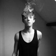 欧美帅气男生侧脸qq伤感头像图片