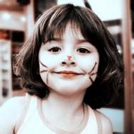 冷艳侧脸的qq欧美女生微信头像图片